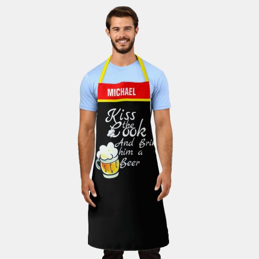 Beer Lover Apron - Funny Custom Chef Gift Men エプロン (着用した状態)