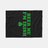 Beer Me I'm Irish Shamrock, Funny St Patricks Day  フリースブランケット (正面(横))