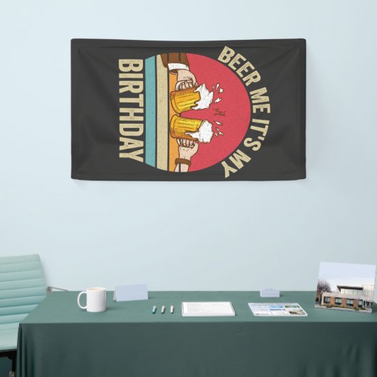 Beer me it's My誕生日サンセットおもしろいヴィンテージギフト 横断幕 (トレードショー)