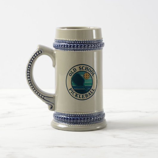 Beer mug, kvas mug. ビールジョッキ (左)