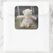 Beer op Schommel in beweging. スクエアシール (バッグ)