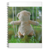 Beer op schommel vanaf de rug. ノートブック (正面)