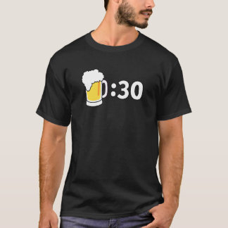 Beer Thirty  Beer  Happy Hour Tシャツ