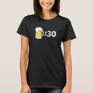 Beer Thirty  Beer  Happy Hour Tシャツ