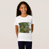 Beertje op schommel aan boom tシャツ (正面フル)