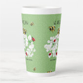BEESとLadyBugs - Art by LeahG 救 The Bees カフェラテマグ (正面)
