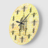Bees and Antique Beehive on Honeycomb Clock ラージ壁時計 (傾斜)