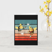 Bees Badmintonダイナミックな漫画のアートワークおもしろいPl カード (黄色い花)