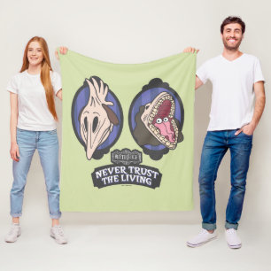 Beetlejuice Maitlands "Never Trust The Living" フリースブランケット