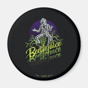 Beetlejuice Sitting on a Tombstone マグネット