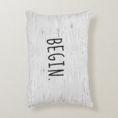 BEGIN文字オン樺の木ツリーアクセント枕 アクセントクッション (正面(垂直))