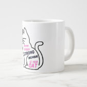 Behind Every Strong Woman Is Her Cat - Cute Femini ジャンボコーヒーマグカップ (正面右)