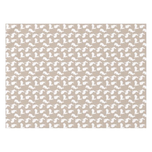 Beige And White Bunnies Modern Neutral Easter テーブルクロス (正面(横))