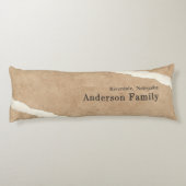 Beige and White Earth Tone, Minimalist Family ボディピロー (裏面)