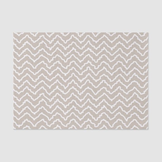 Beige And White Squiggly Chevron Zigzag Pattern 薄葉紙 (正面)