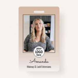 Beige Blush Minimal Elegant Photo Lashes バッジ