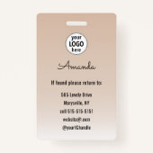 Beige Blush Minimal Elegant Photo Lashes バッジ (裏面)