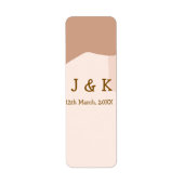 Beige boho curvy orange wedding name date ラベル (正面)