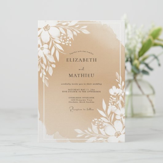 Beige Botanical Blossom Wedding 招待状 (スタンド正面)