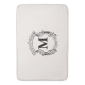 Beige Custom Monogram Crest バスマット (正面縦)