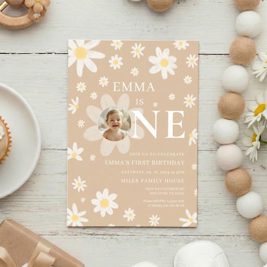 Beige Daisy First 1st Birthday Photo invitation 招待状