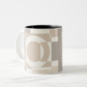Beige Geometric Blocks Minimalist ツートーンマグカップ (正面左)