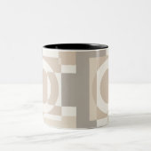Beige Geometric Blocks Minimalist ツートーンマグカップ (中央)