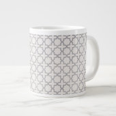 Beige Islamic geometric pattern ジャンボコーヒーマグカップ (正面右)