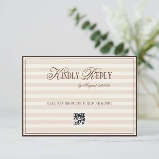 Beige Mocca Striped Old Money Wedding QR code 出欠カード (スタンド正面)
