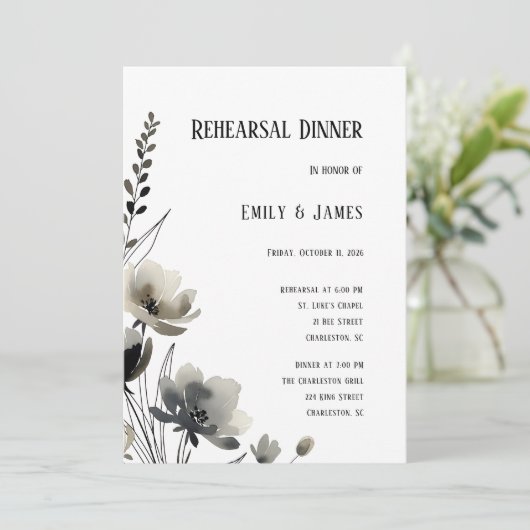 Beige Neutral Floral Wedding 招待状 (スタンド正面)