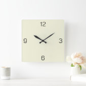 Beige (Off White) F5F5DC – 名前を追加するオプション スクエア壁時計 (ホーム)