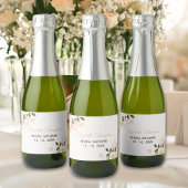 Beige Pink Floral Pattern Bridal Shower スパークリングワインラベル