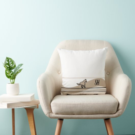 Beige Running Horse Design & Initials Throw Pillow クッション (椅子)