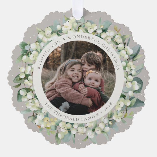 Beige Snowberry+Eucalyptus Christmas Wreath Photo  オーナメントカード (正面)