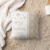 Beige Snowflakes Merry Christmas With Family Name クッション (ブランケット)