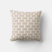 Beige & White Checkered Plaid Throw Pillow  クッション (正面)