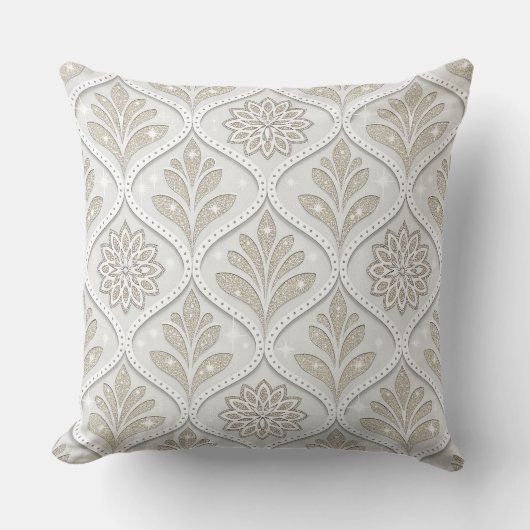 Beige & White Sparkling Quatrefoil Pattern クッション (正面)