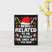 Being Related To Me Funny Christmas Family Xmas Pa カード (黄色い花)
