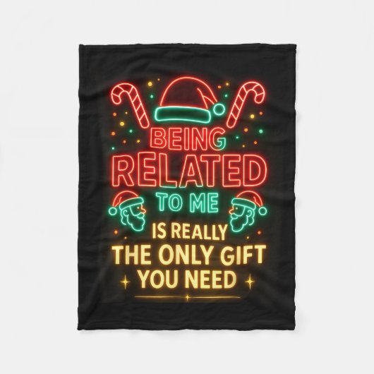 Being Related To Me Funny Christmas Family Xmas Pa フリースブランケット (正面)