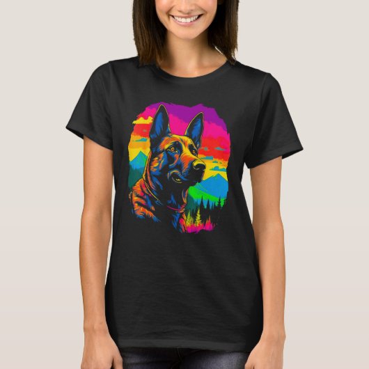 Belgian Malinois Dog Forest Tシャツ (正面)