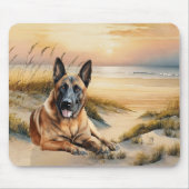 Belgian Malinois Dog Lover Sandy Beach マウスパッド (正面)