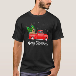 Belgian Malinois Dog Riding Red Truck Christmas Tシャツ