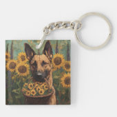 Belgian Malinois with a Basket of Sunflowers キーホルダー (裏面)
