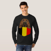 Belgium Flag Bloodhound Dog In Pocket Tシャツ (正面フル)