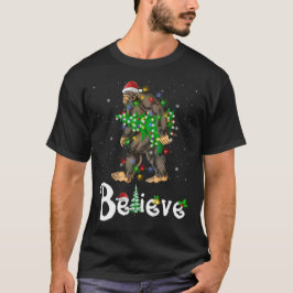 Believe Bigfoot Sasquatch Santa Hat Christmas Tシャツ