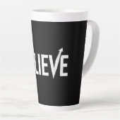 BELIEVE Bold Typography Motivational Design カフェラテマグ (右アングル)
