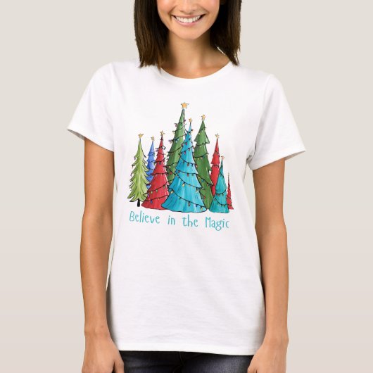 Believe in the Magic Christmas Trees Tシャツ (正面)