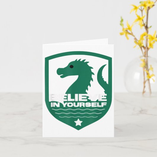 Believe In Yourself Funny Motivational Loch Ness M カード (黄色い花)