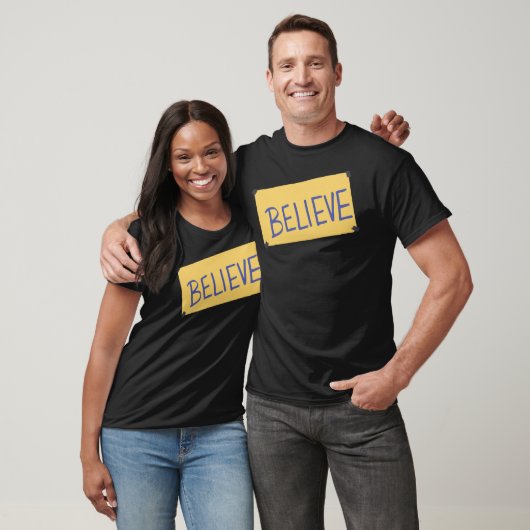Believe-Ted Essential T-Shirt Tシャツ (ユニセックス)