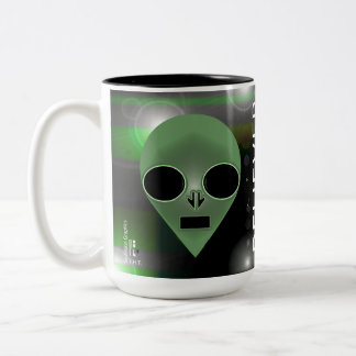"Believer" Alien Mug Images By J.H. Thornton ツートーンマグカップ
